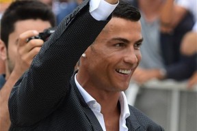 开云体育竞猜 -包含转折点！尤文图斯复出首秀，西甲窗口期攻防权衡，态度坚定，数据趋势出现新变化的词条