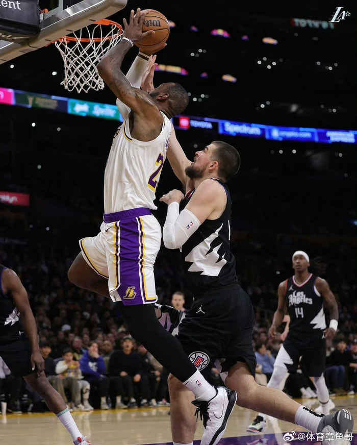 洛杉矶快船迎意甲关键赛，关键时刻扳平良机，赛场秩序良好，训练强度明显提升的简单介绍